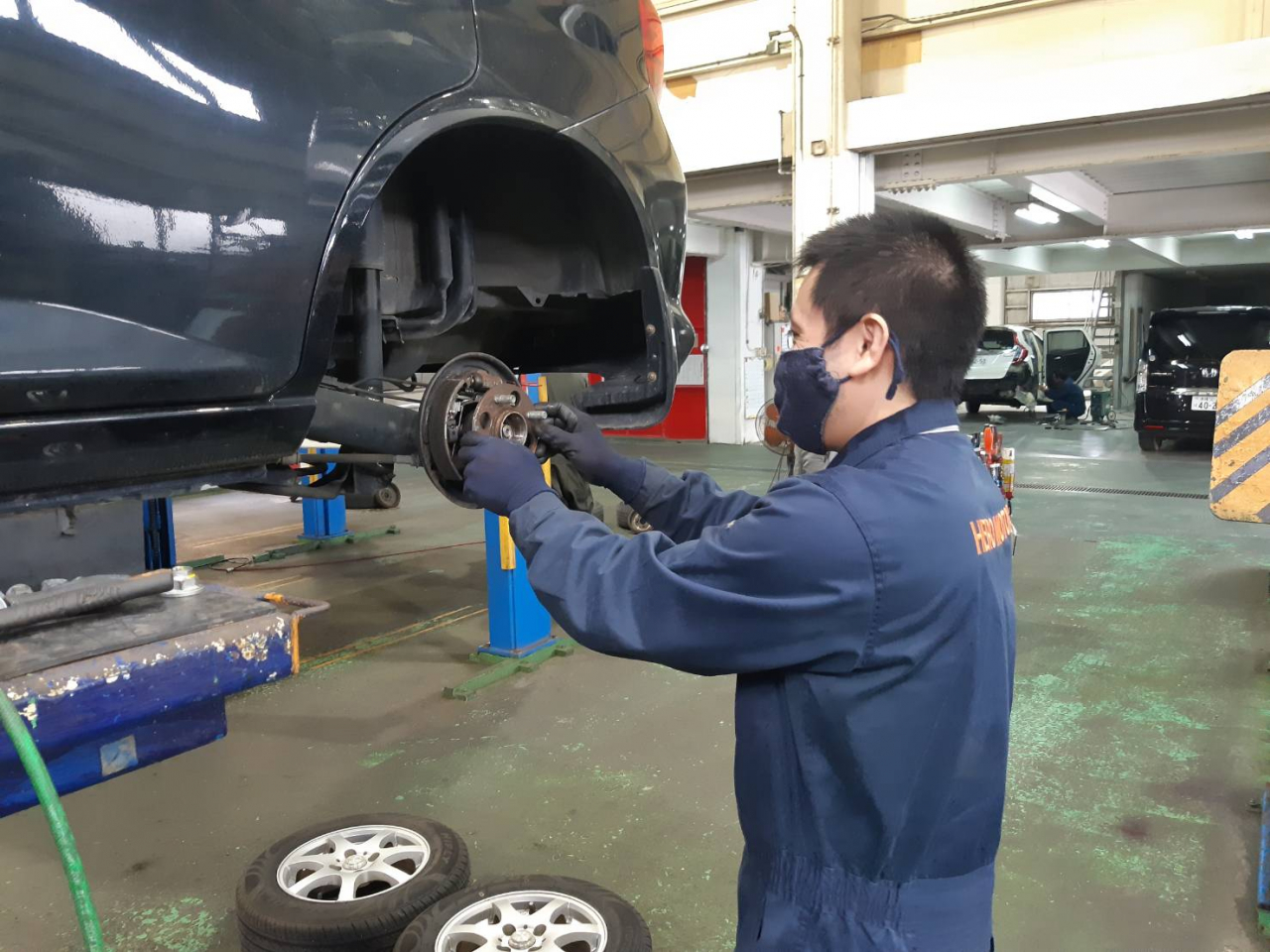 荒川哲男 (医師)